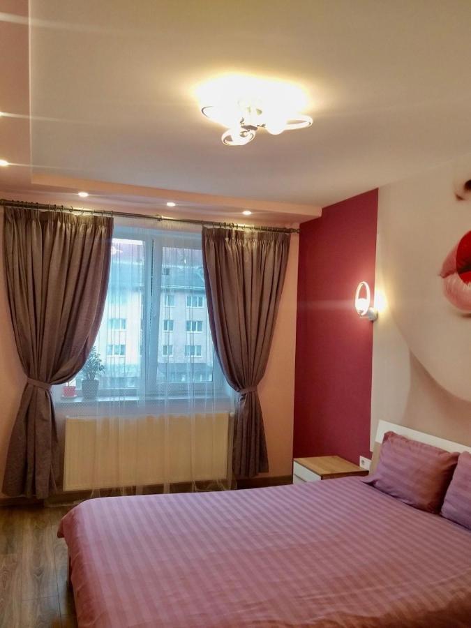 Luxury Apartments Melnyka 10 伊万诺-弗兰科夫斯克 外观 照片